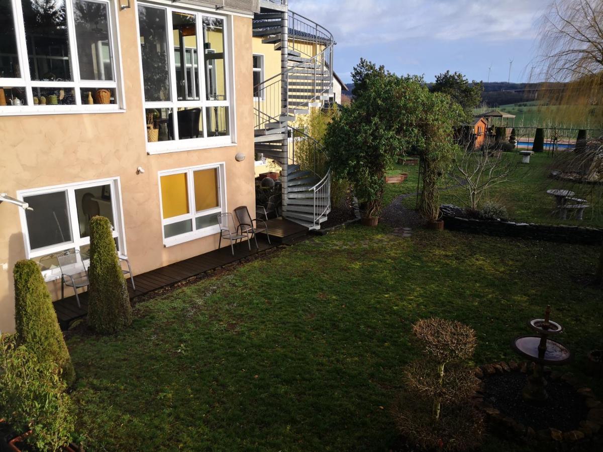 Landhotel Saar-Mosel Tunsdorf Buitenkant foto